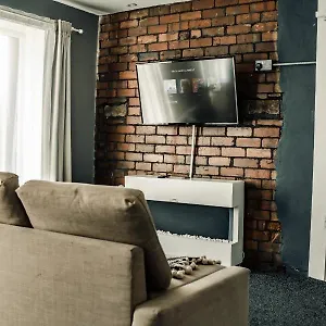 Dealhouse 10 Apartment Huddersfield