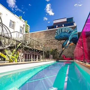 Quarters Hostel Brisbane
