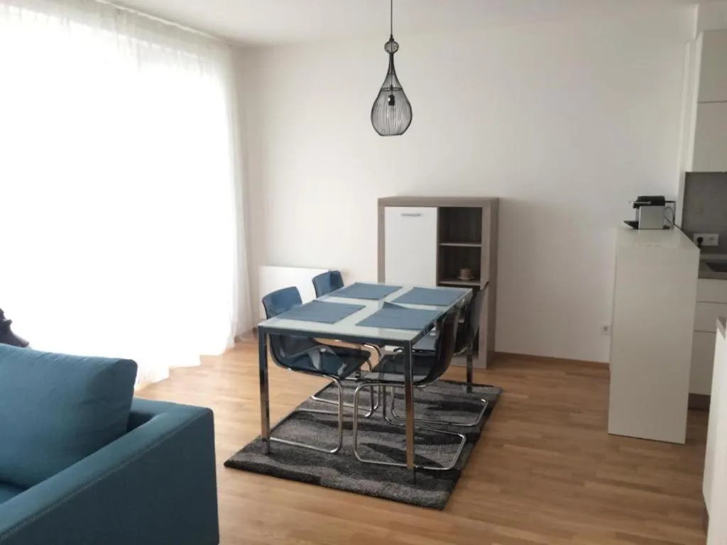 Vienna Belvedere Und Hauptbahnhof Apartment 0*,  Österreich
